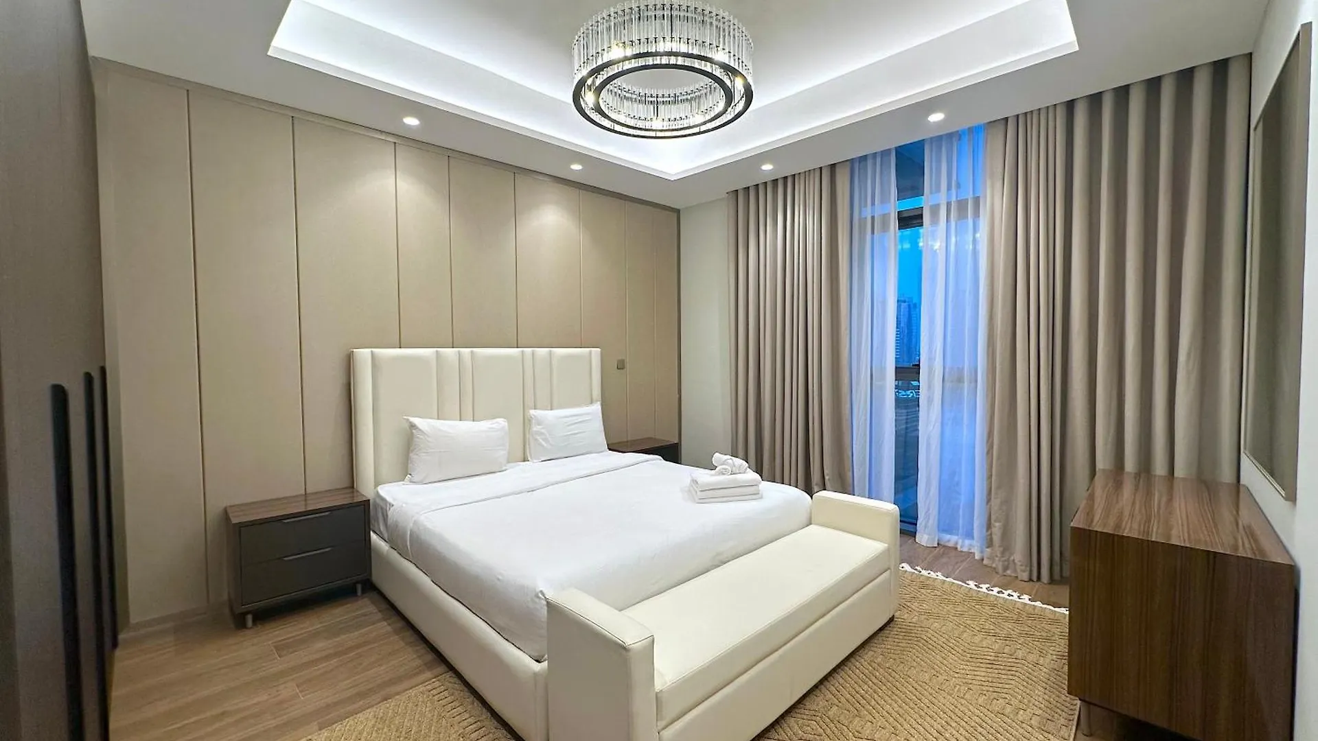 Amazing Luxury 2 Bd In Business Bay Apartment Dubai